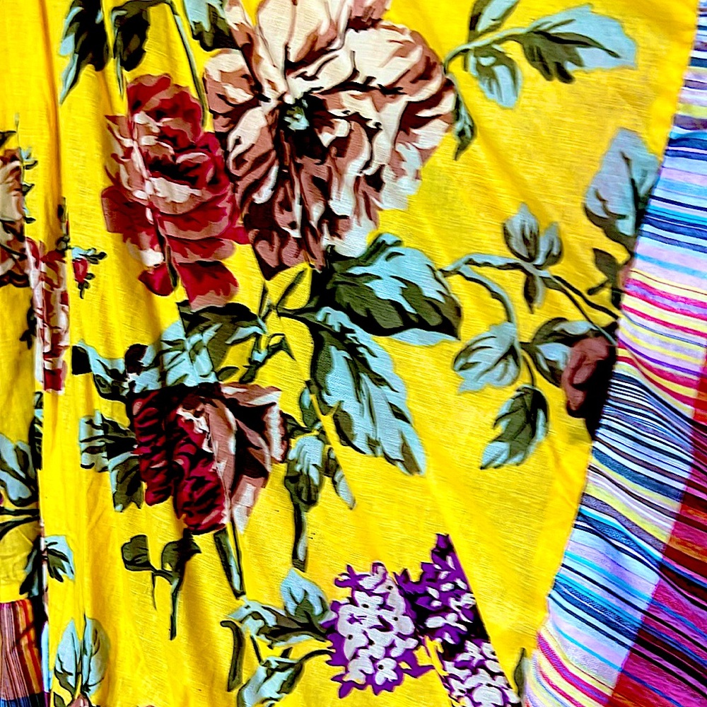 🌼🟣NWOTFlirtyDressORSkirt Vibrant Colors Crochet Top Hem High/Low S:L/XL Pristine